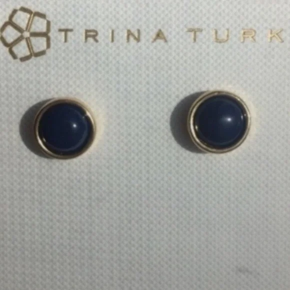 👑💕NEW! NWT Trina Turk Navy Gold Stud Earrings💕👑 - Picture 3 of 8